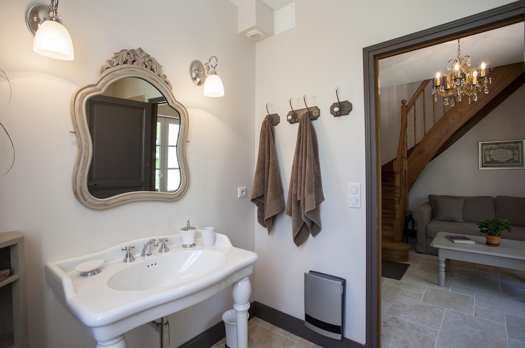 Maison D'Hotes De Charme Les Bruhasses Кондом Номер фото